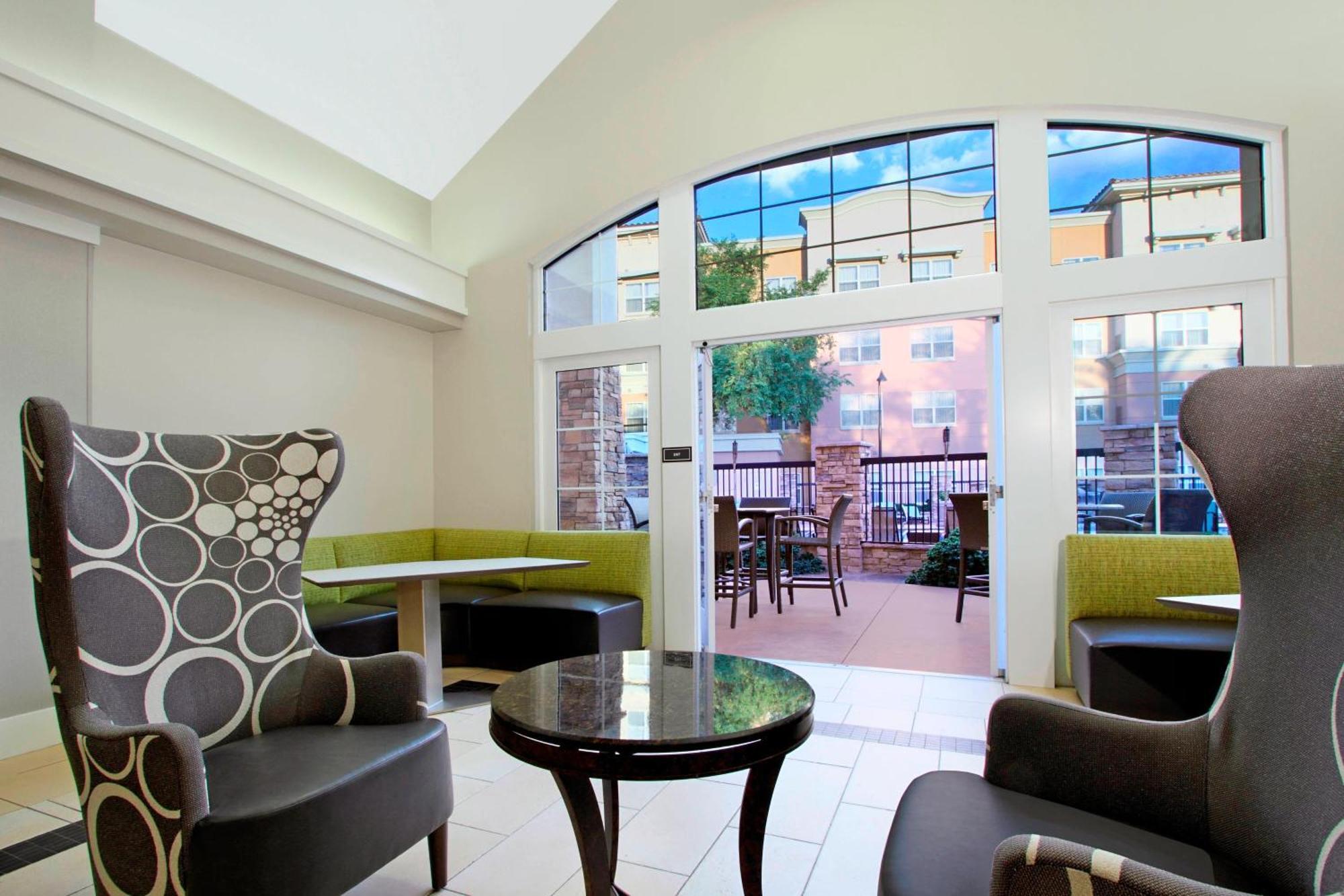 Residence Inn Phoenix Glendale Sports & Entertainment District Екстериор снимка