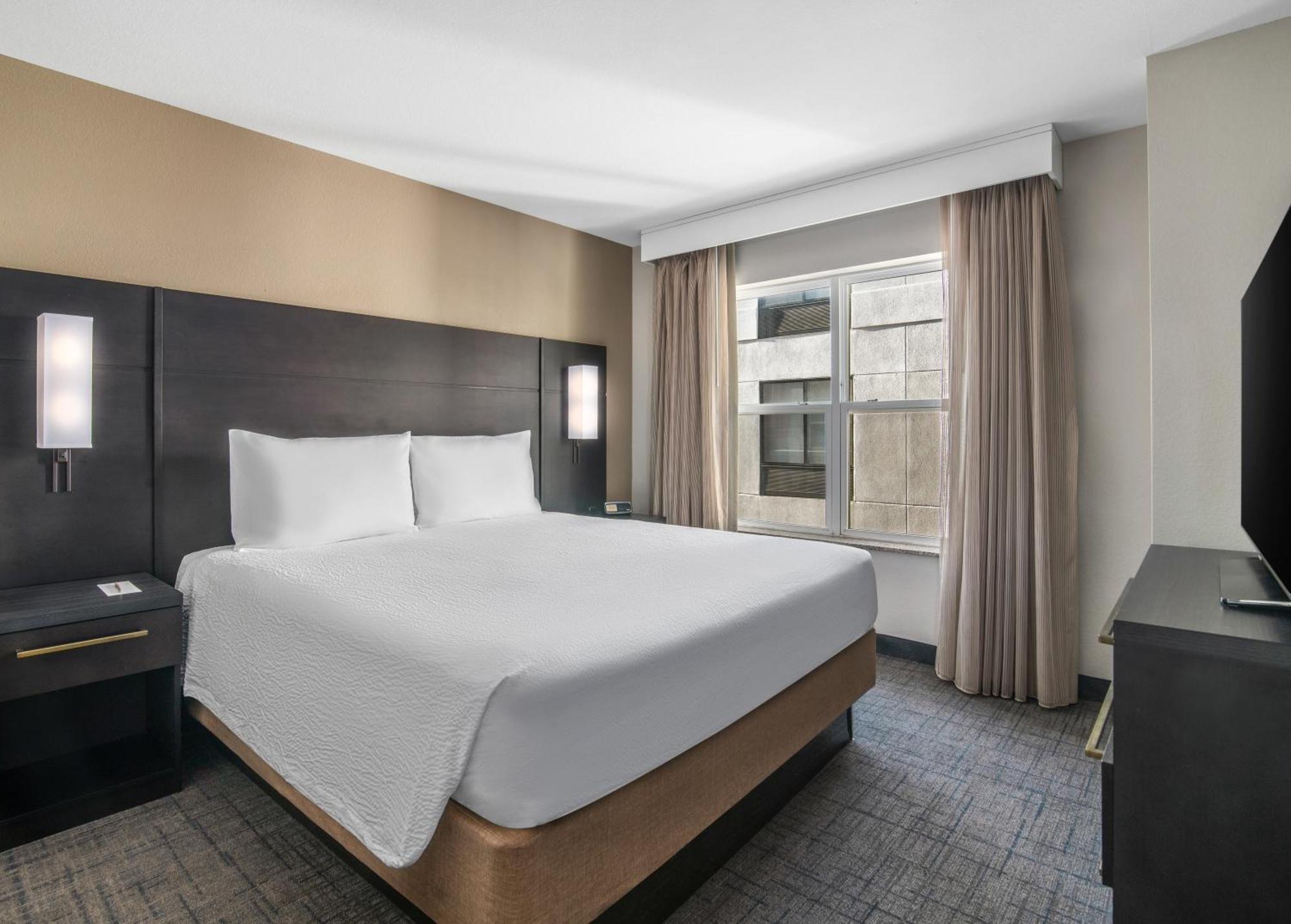 Residence Inn Phoenix Glendale Sports & Entertainment District Екстериор снимка