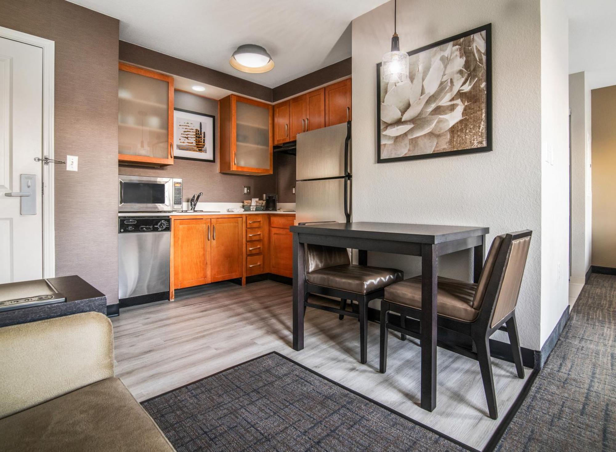 Residence Inn Phoenix Glendale Sports & Entertainment District Екстериор снимка
