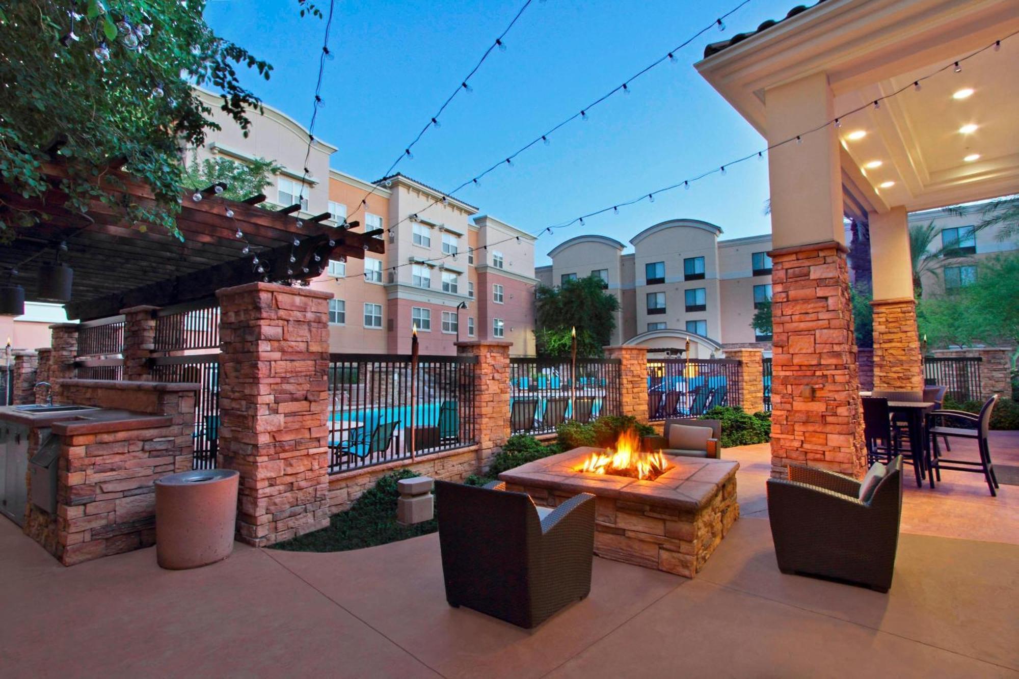 Residence Inn Phoenix Glendale Sports & Entertainment District Екстериор снимка